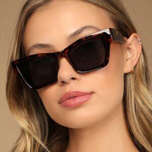 Lulus Modern Trends Brown Tortoise Cat-eye Sunglasses